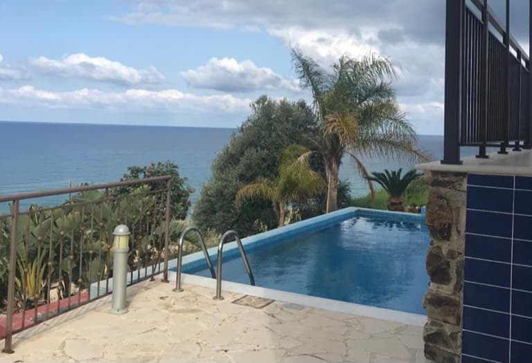 4-bedrooms house in Paphos, Cyprus.