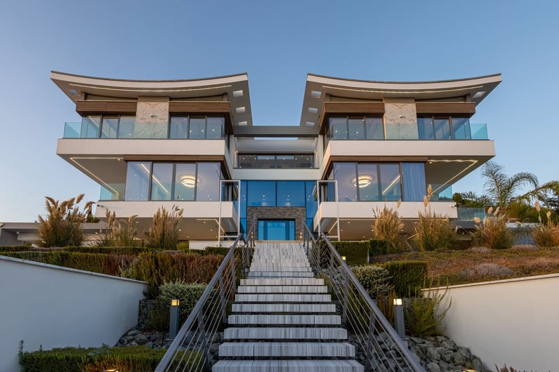 6-bedrooms house in Paphos, Cyprus.