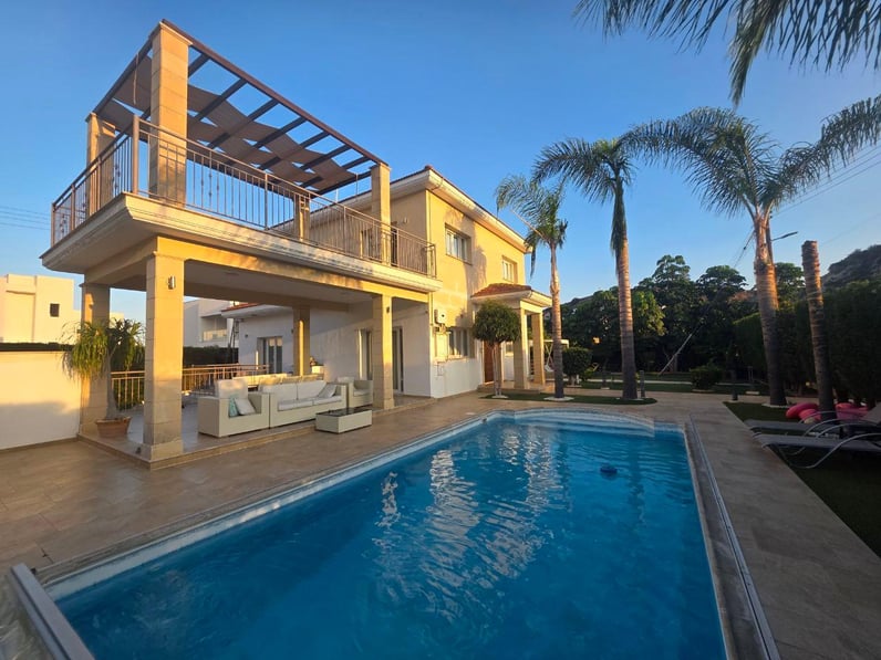 5-bedrooms house for long term rent in Limassol, Cyprus