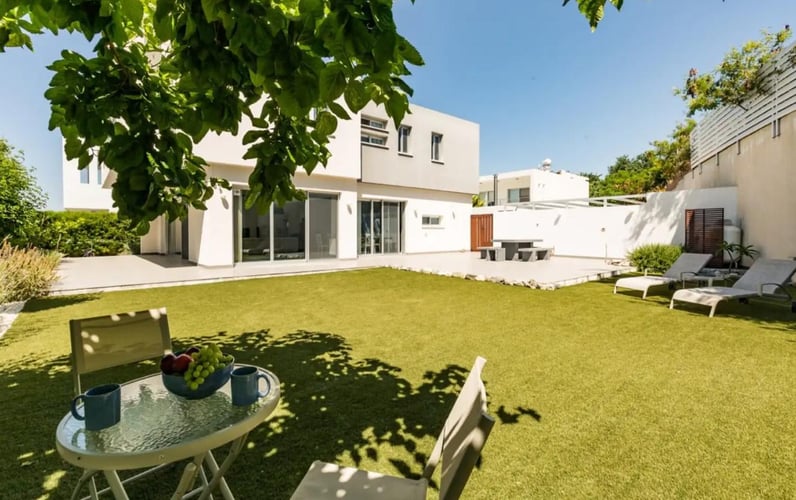 3-bedrooms house for long term rent in Paphos, Cyprus